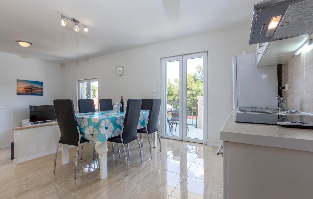 Apartments Listes Milna (Brac) Exterior foto