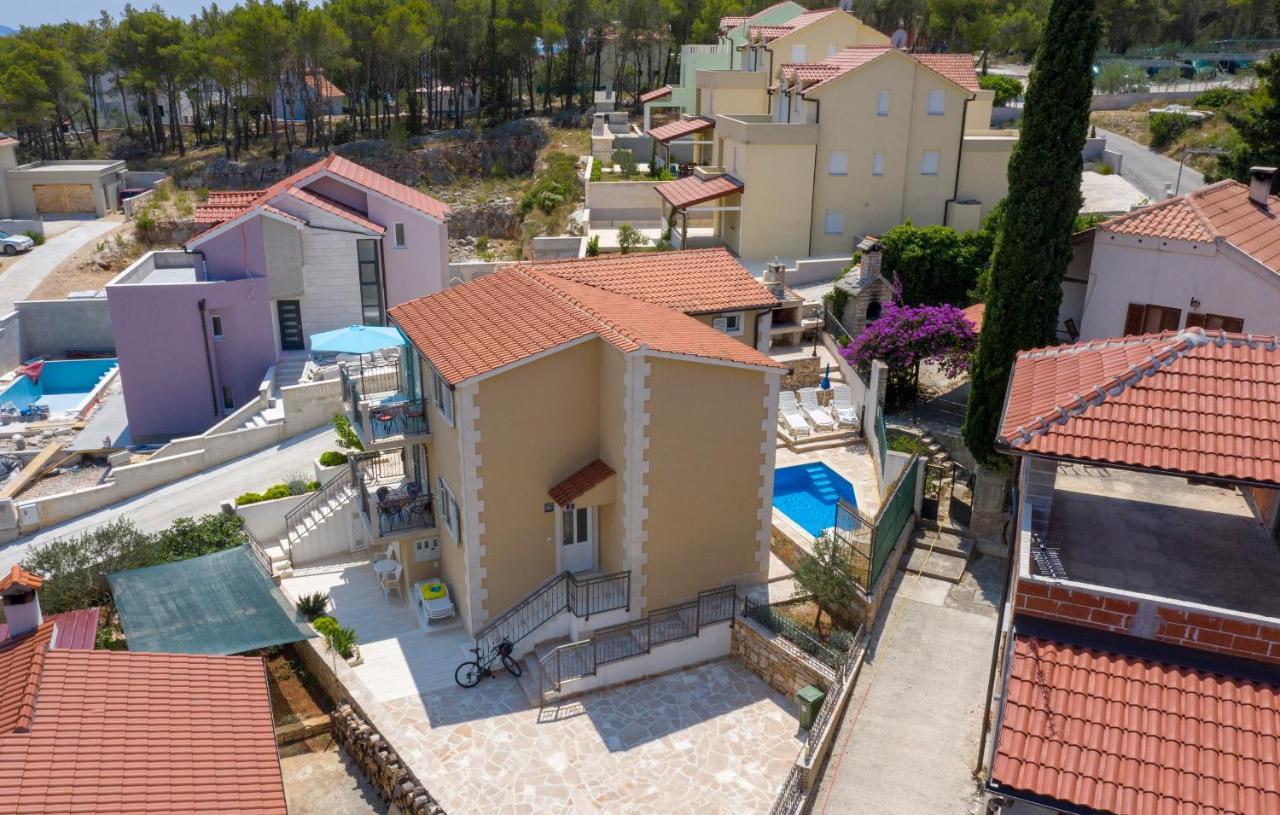 Apartments Listes Milna (Brac) Exterior foto