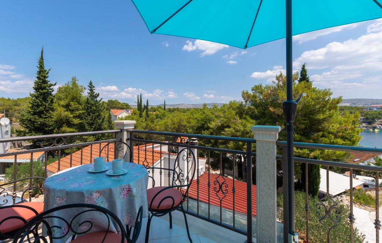 Apartments Listes Milna (Brac) Exterior foto