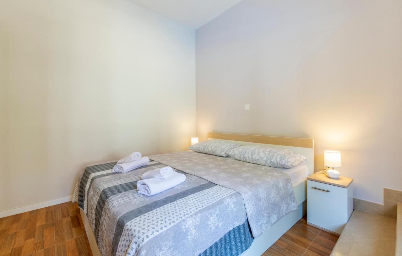 Apartments Listes Milna (Brac) Exterior foto