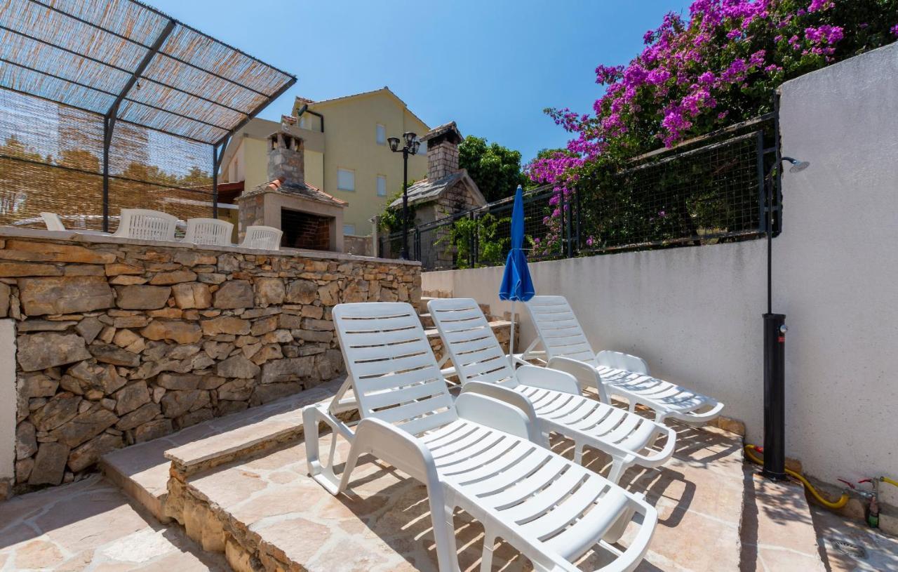 Apartments Listes Milna (Brac) Exterior foto